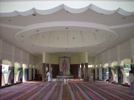 Jangli Maharaj Ashram, photo 2