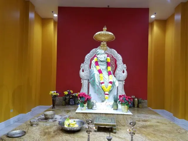 Shri Shirdi Sai Baba Mandir Chicago - Sai Samsthan USA